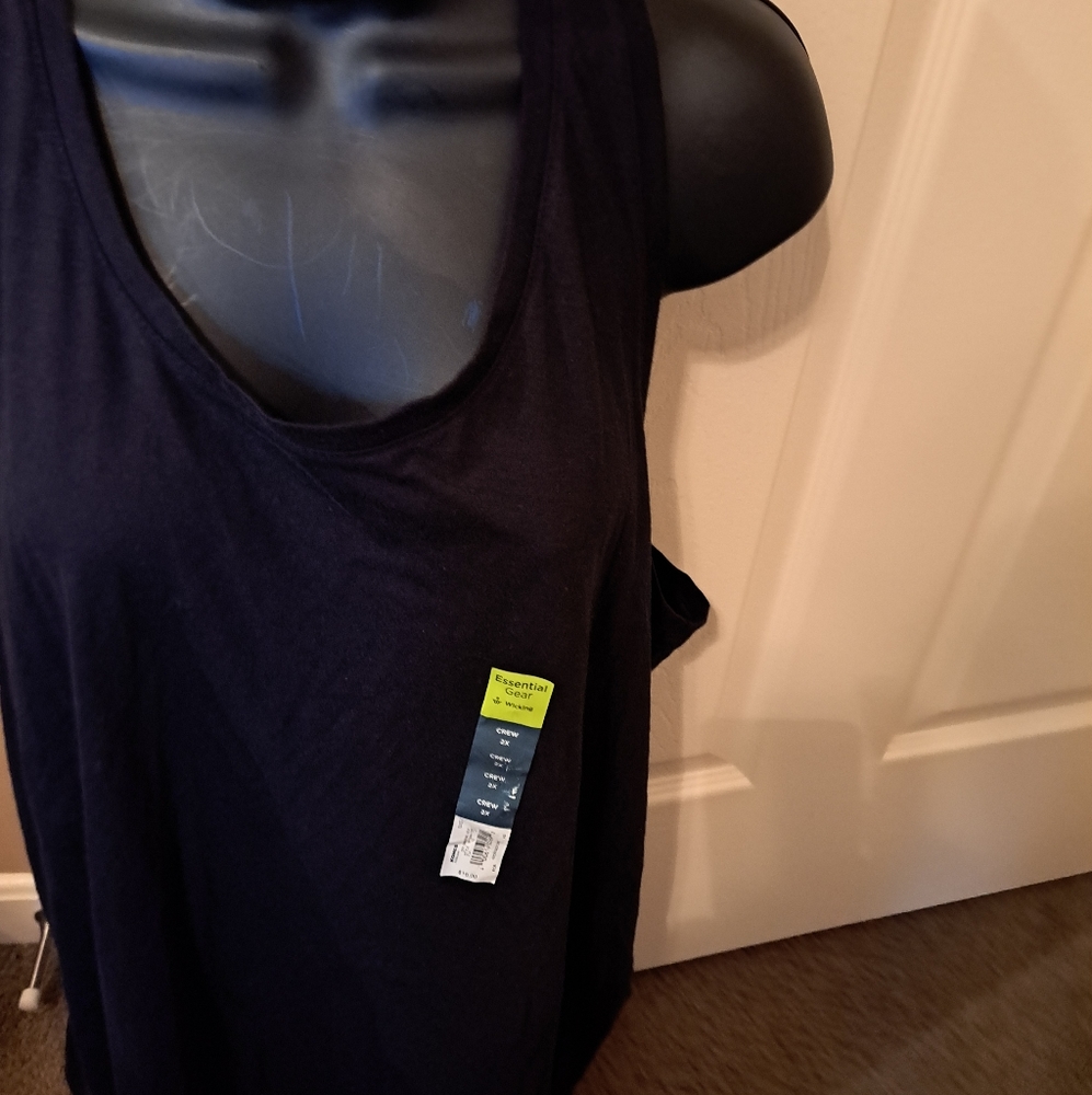 Women's Tek Gear Tank top NWT